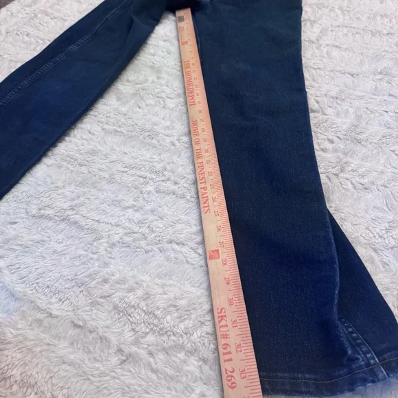 Vintage Wrangler Men’s Dark Wash Denim Jeans Size 32x34 – Classic Straight fit - Picture 5 of 6